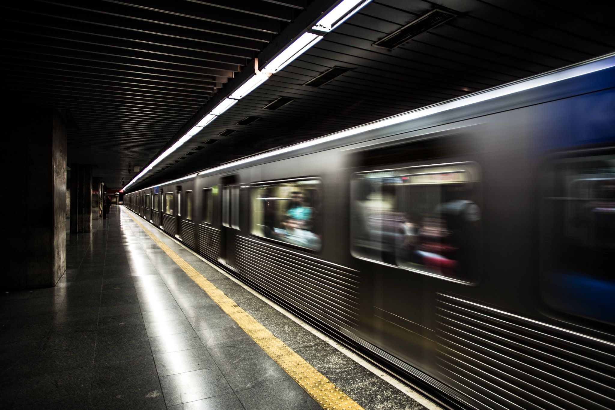 subway train