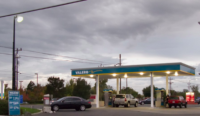 valero gas station